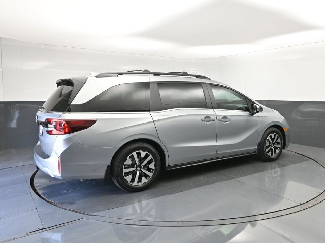 Certified 2026 Honda Odyssey EX-L image 15