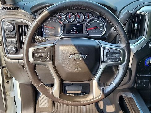 Used 2021 Chevrolet Silverado 1500 RST AWD/4WD image 17