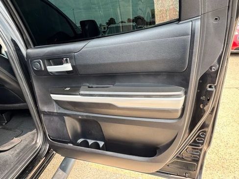 Used 2020 Toyota Tundra SR5 w/ SR5 Leather Package AWD/4WD image 43