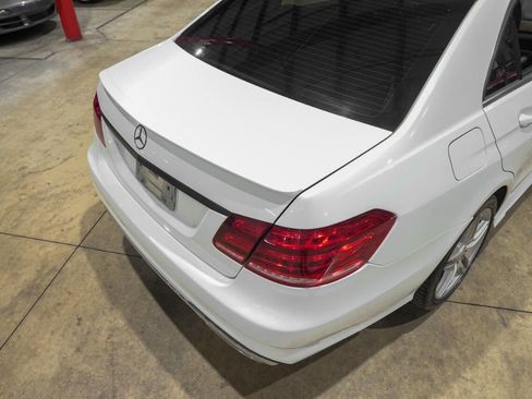 Used 2014 Mercedes-Benz E 350 E 350 Luxury 4MATIC AWD 4dr Se image 20