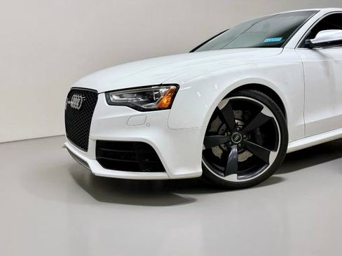 Used 2013 Audi RS 5 Coupe w/ Audi MMI Navigation Plus Pkg AWD/4WD image 3
