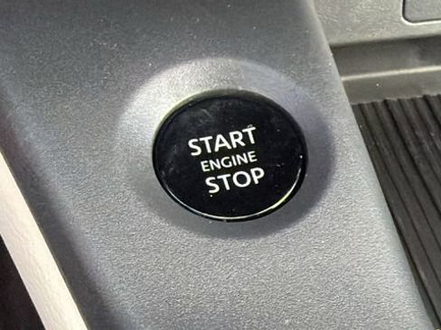 New 2026 Nissan Sentra SL w/ Floor Mat Package FWD image 17