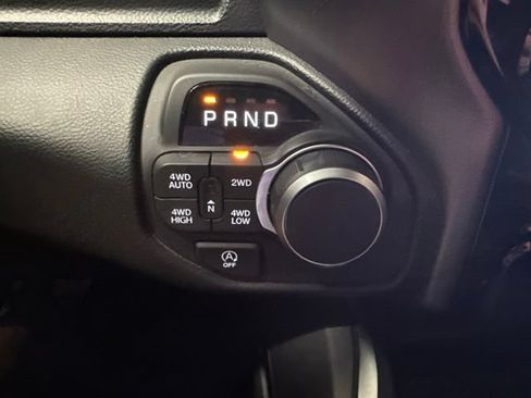 Used 2025 RAM 1500 Big Horn AWD/4WD image 6