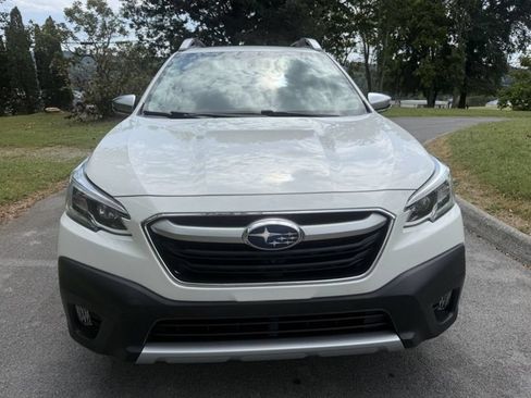 Used 2020 Subaru Outback Touring XT AWD/4WD image 2