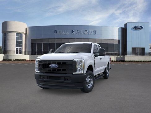 New 2026 Ford F250 XL image 3