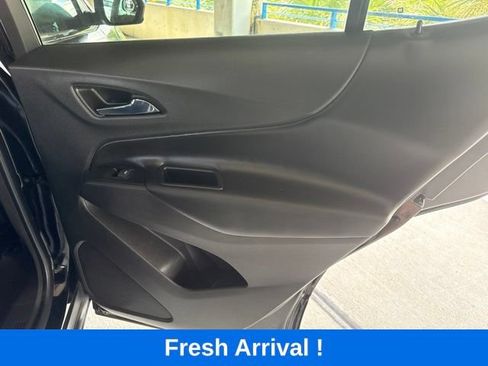 Used 2022 Chevrolet Equinox LT FWD image 14