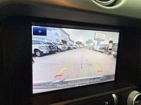 Used 2020 Ford Mustang Premium RWD image 21