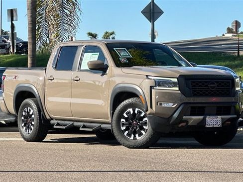 Used 2023 Nissan Frontier Pro-X w/ Technology Package image 3