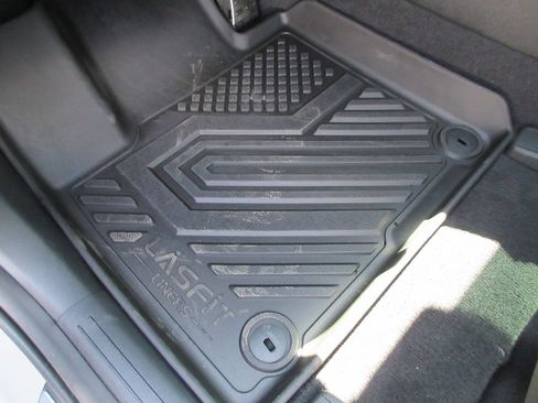 Used 2026 Kia Sorento SX AWD/4WD image 30