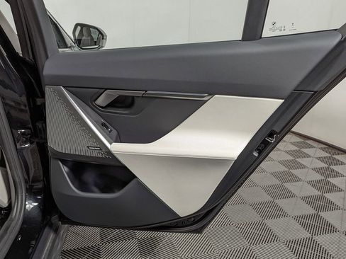 Used 2025 BMW 530i xDrive image 41