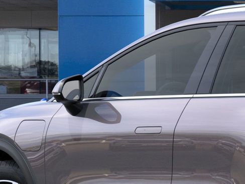 New 2026 Chevrolet Equinox EV LT image 36