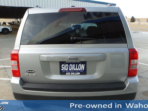Used 2015 Jeep Patriot Latitude image 4