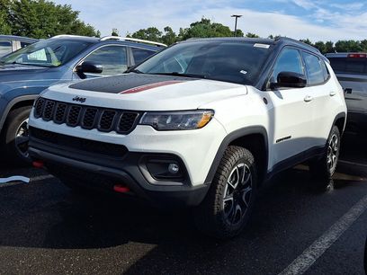 New 2026 Jeep Compass Trailhawk w/ Sun, Sound & Navigation Group