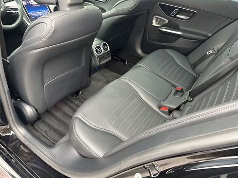 Used 2024 Mercedes-Benz C 300 Sedan image 19