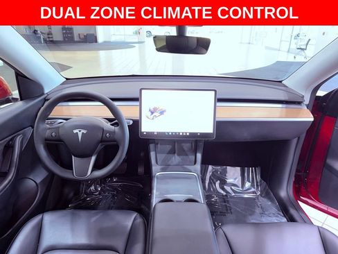 Used 2022 Tesla Model Y Long Range AWD/4WD image 10