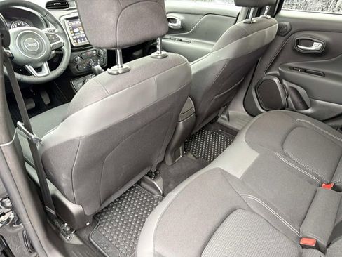 Used 2023 Jeep Renegade Altitude w/ Sun/Sound Group image 16