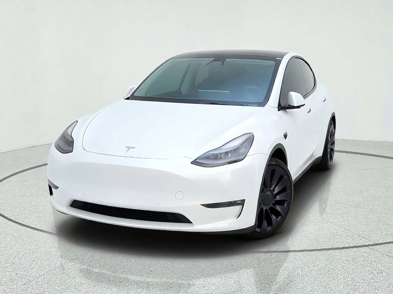 Used 2021 Tesla Model Y Performance AWD/4WD image 2