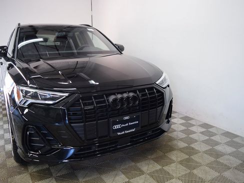 New 2025 Audi Q3 2.0T Premium Plus image 3