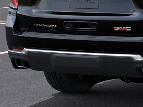 New 2026 GMC Yukon XL Denali w/ Sun & Power Step Package image 38