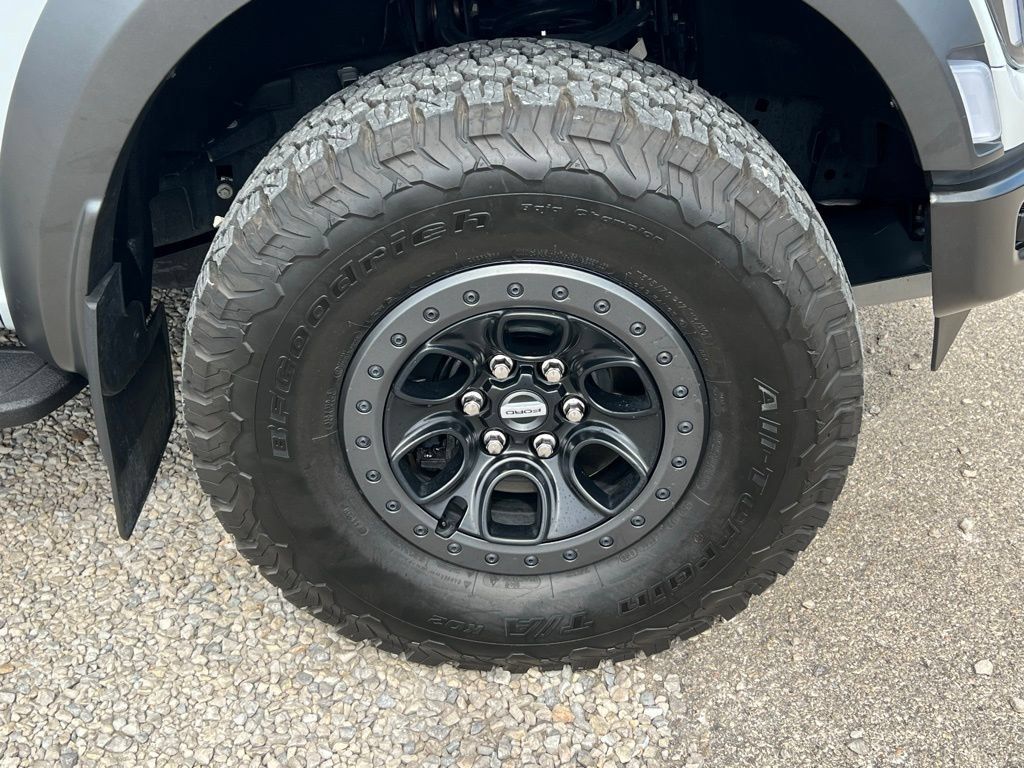 Used 2023 Ford F150 Raptor AWD/4WD image 10