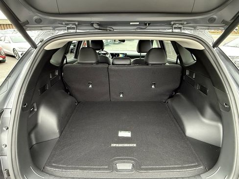 Certified 2025 Hyundai Tucson SEL image 10
