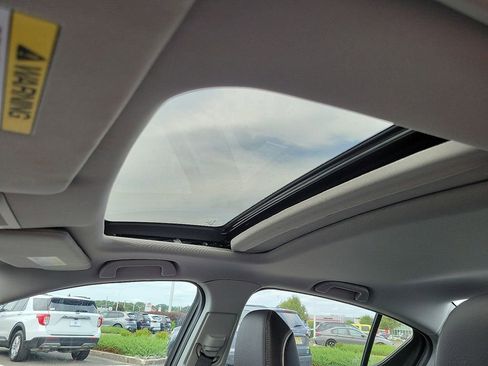 Certified 2020 Acura ILX w/ Technology Package image 14