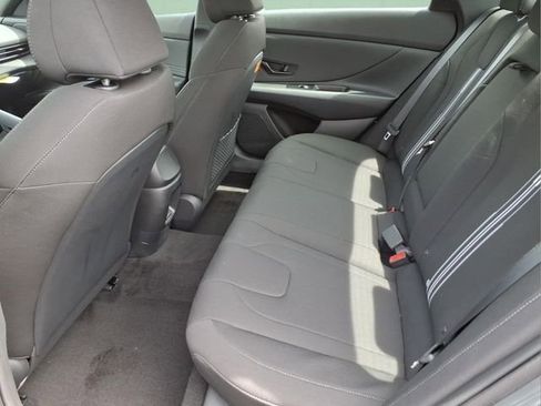 New 2026 Hyundai Elantra SEL Sport Premium FWD image 11