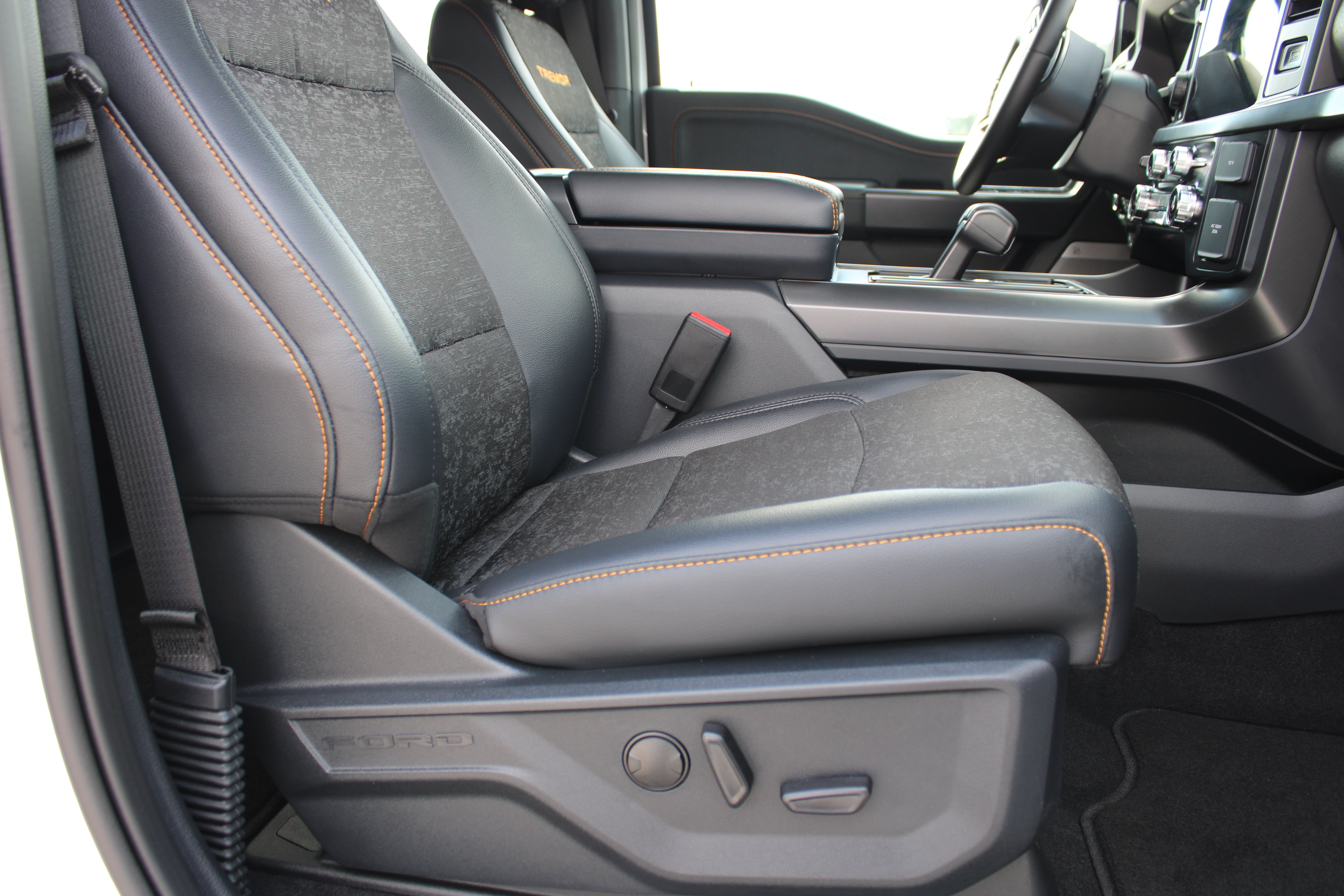 Used 2025 Ford F150 Tremor w/ Bed Utility Package AWD/4WD image 17
