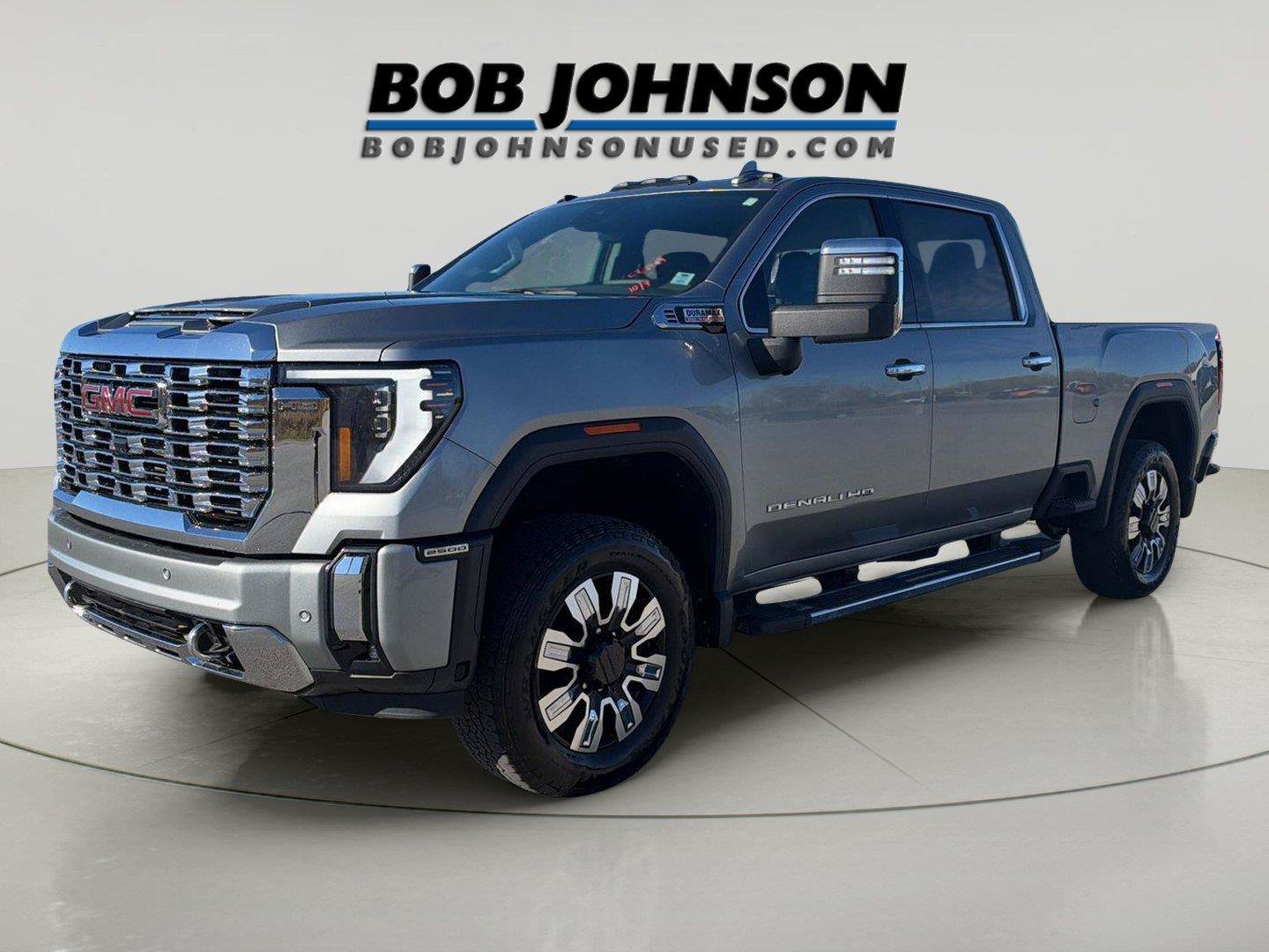 Used 2025 GMC Sierra 2500 Denali w/ Technology Package AWD/4WD image 3