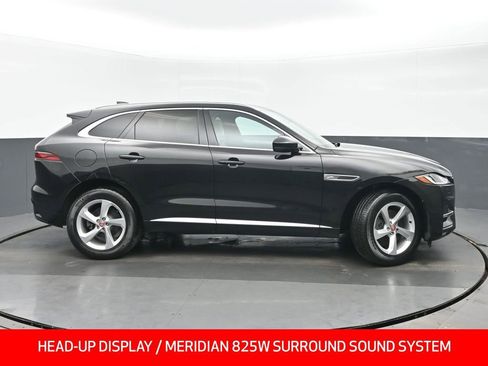 Used 2023 Jaguar F-PACE S AWD/4WD image 2