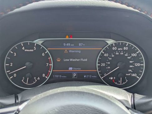 Used 2023 Nissan Altima 2.5 SR w/ SR Premium Package FWD image 28