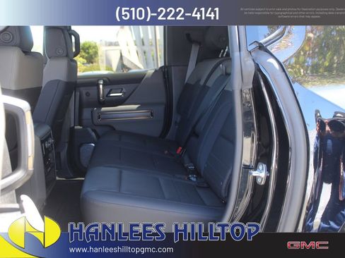 Used 2024 GMC Hummer EV 2X w/ Extreme Off-Road Package AWD/4WD image 15