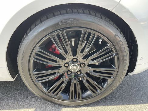Used 2019 Land Rover Range Rover Sport Supercharged AWD/4WD image 11