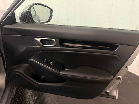 Used 2024 Honda Civic Sport Touring image 29