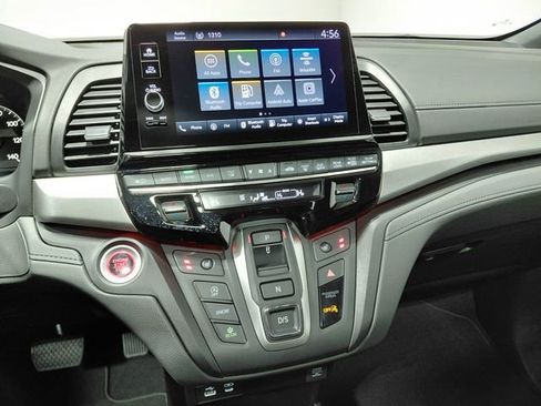 Used 2025 Honda Odyssey Sport-L image 31
