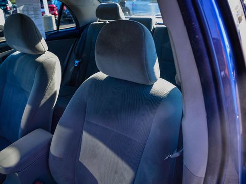 Used 2013 Toyota Corolla LE image 22