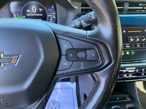 Used 2023 Chevrolet Bolt LT image 17