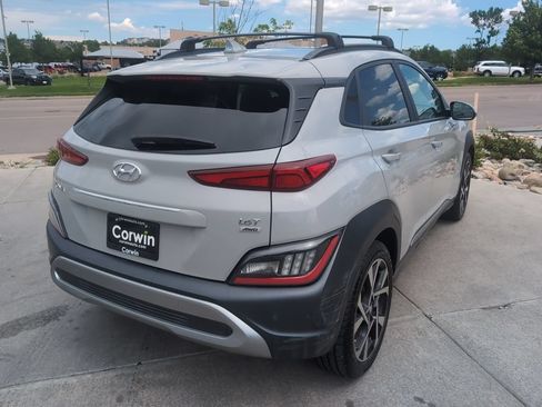Used 2023 Hyundai Kona Limited AWD/4WD image 8