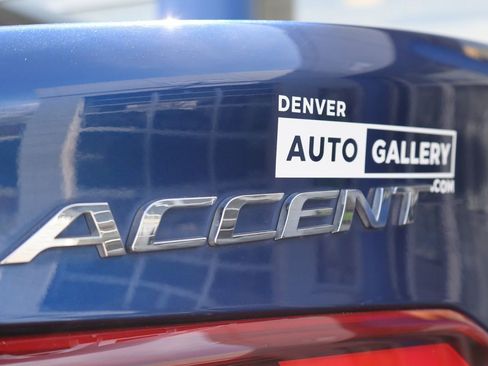 Used 2020 Hyundai Accent SE image 23