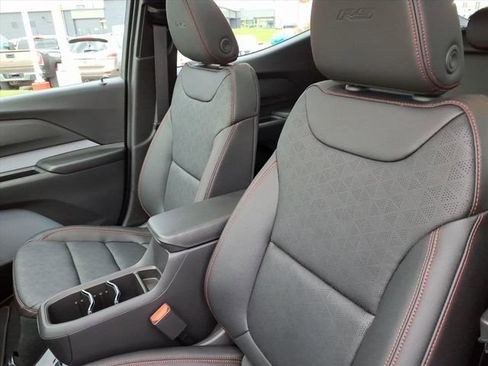 New 2027 Chevrolet Bolt RS w/ Technology Package FWD image 12