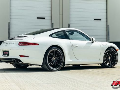 Used 2013 Porsche 911 Carrera RWD image 4