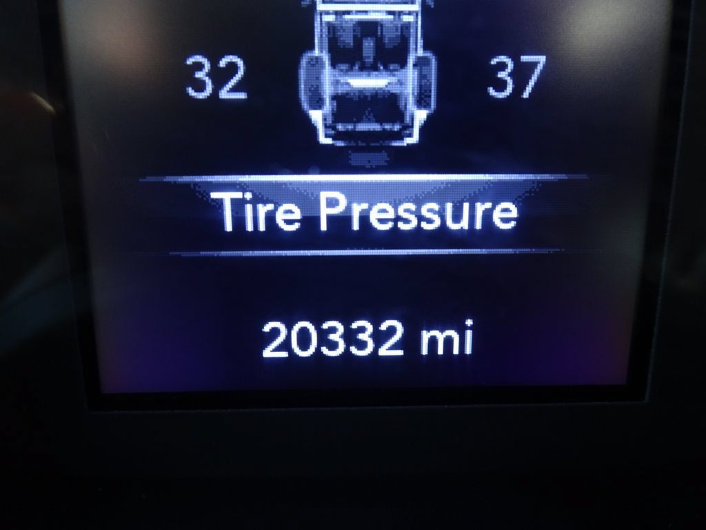 Used 2024 Jeep Wrangler Sport AWD/4WD image 20