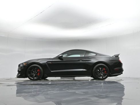 Used 2017 Ford Mustang Shelby GT350R w/ GT350R Equipment Group 920A image 53