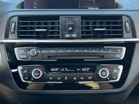 Used 2018 BMW M2 image 23
