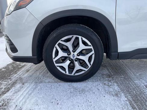 Certified 2024 Subaru Forester Premium image 37