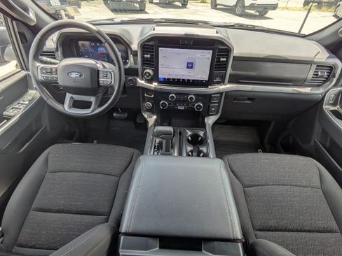 Used 2025 Ford F150 XLT w/ Equipment Group 302A MID AWD/4WD image 15