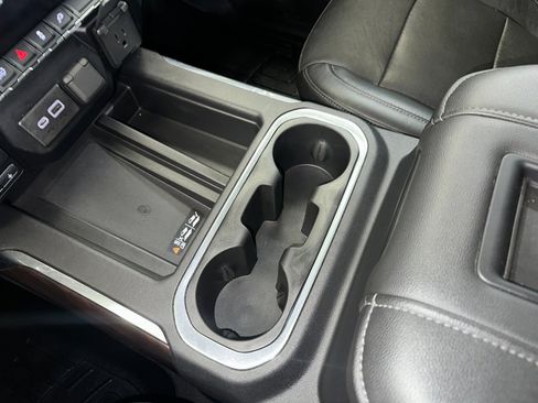 Used 2019 GMC Sierra 1500 SLT w/ SLT Premium Plus Package image 16