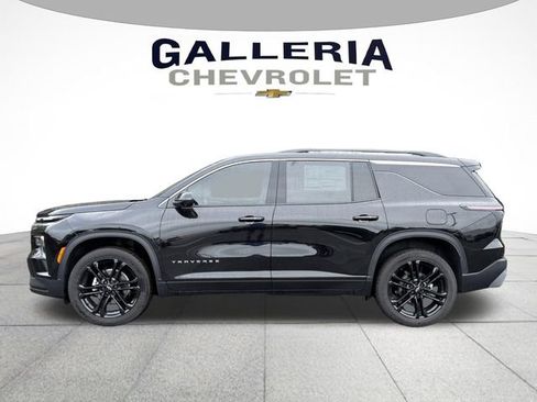 New 2026 Chevrolet Traverse LT w/ Driver Confidence Package FWD image 4