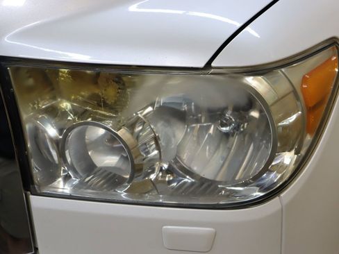 Used 2013 Toyota Sequoia Platinum RWD image 12