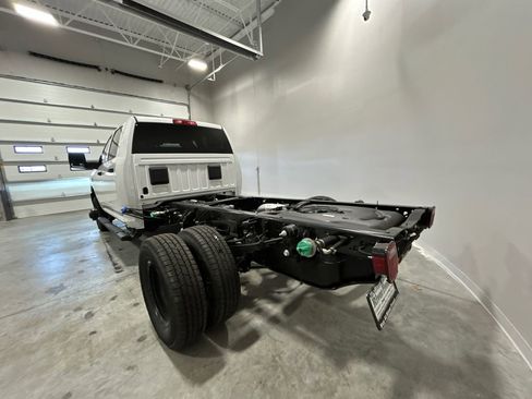 New 2026 RAM 3500 Tradesman image 8